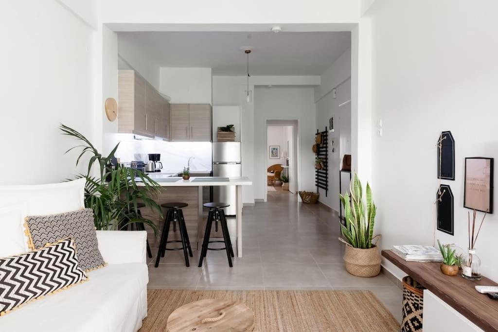 Your "Home Away From Home" - Phillopapou Hill Athens Ngoại thất bức ảnh