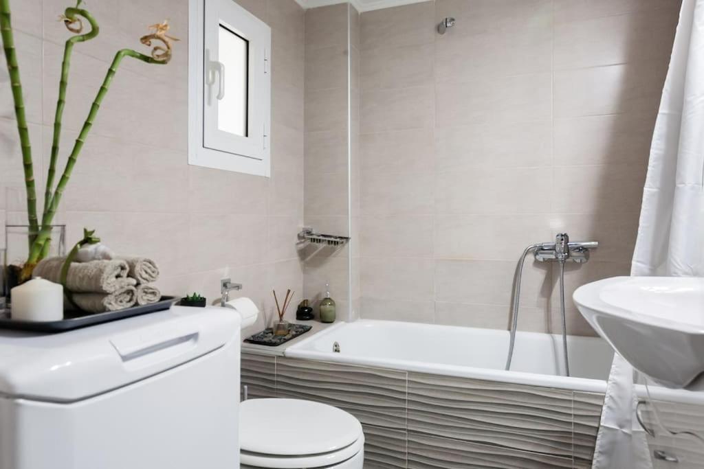 Your "Home Away From Home" - Phillopapou Hill Athens Ngoại thất bức ảnh