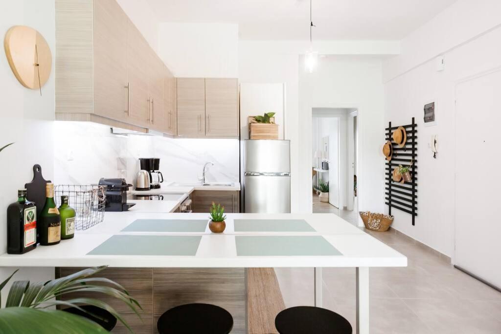 Your "Home Away From Home" - Phillopapou Hill Athens Ngoại thất bức ảnh