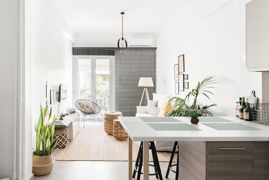 Your "Home Away From Home" - Phillopapou Hill Athens Ngoại thất bức ảnh